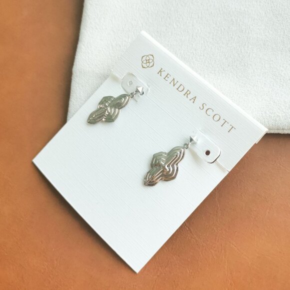 Kendra Scott Abbie Silver Metal Drop Earrings Trendy Jewelry - Picture 2 of 3